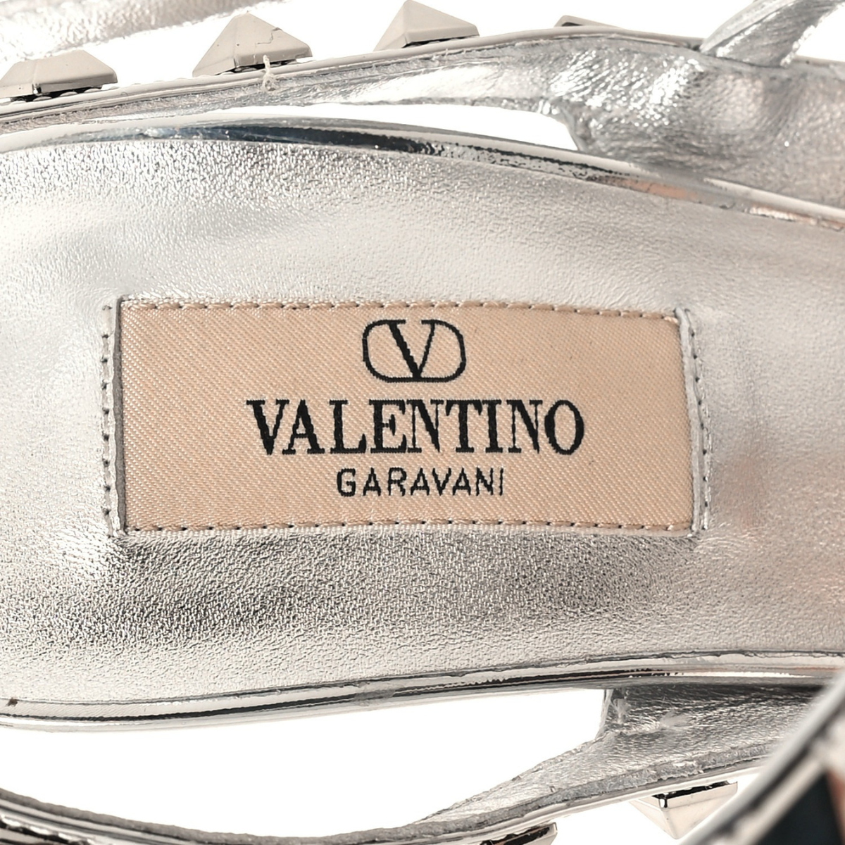 VALENTINO GARAVANI ROCKSTUD KNÖCHELRIEMENPUMPEN 100MM SILBER METALLIC PATENT