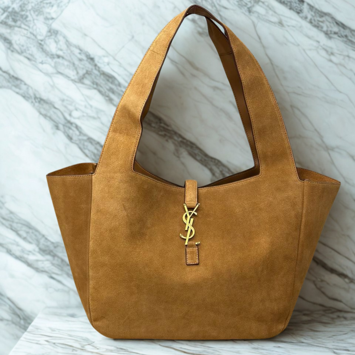 LE 5 7 BEA IN WILDLEDER VON YVES SAINT LAURENT