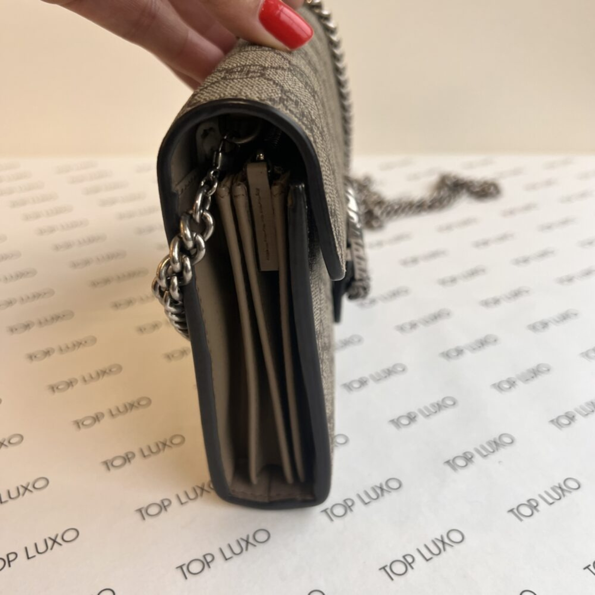 GUCCI DIONYSUS MINI-TASCHE & ANGELINA FLACHES SANDALEN-SET – BEIGE MONOGRAMM