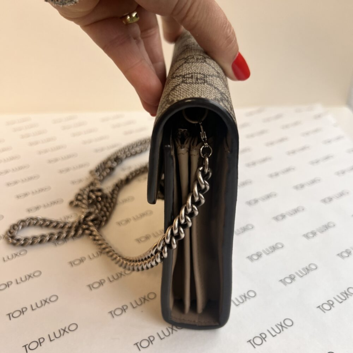 GUCCI DIONYSUS MINI-TASCHE & ANGELINA FLACHES SANDALEN-SET – BEIGE MONOGRAMM