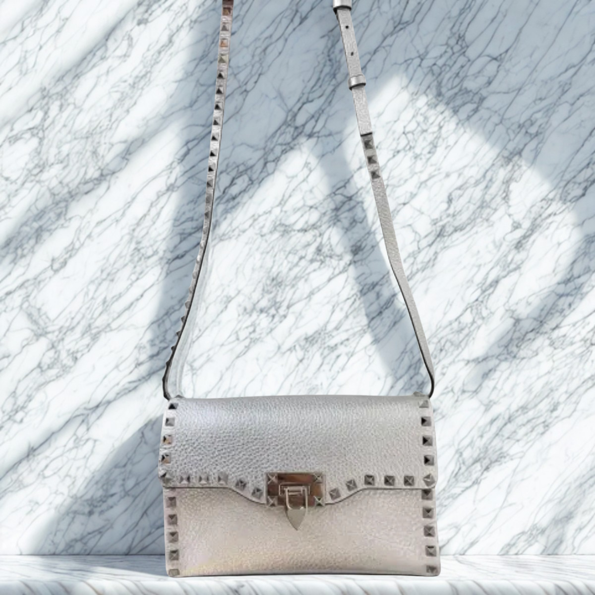 VALENTINO ROCKSTUD SILBERNES TASCHEN- UND PUMPENSET
