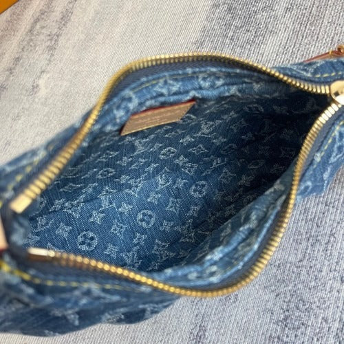 POCHETTE VALLEY TASCHE VON LOUIS VUITTON
