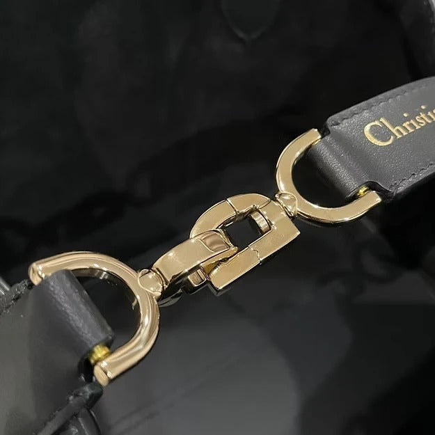 DIOR TOUJOURS VERTIKALE MITTLERE TRAGETASCHE