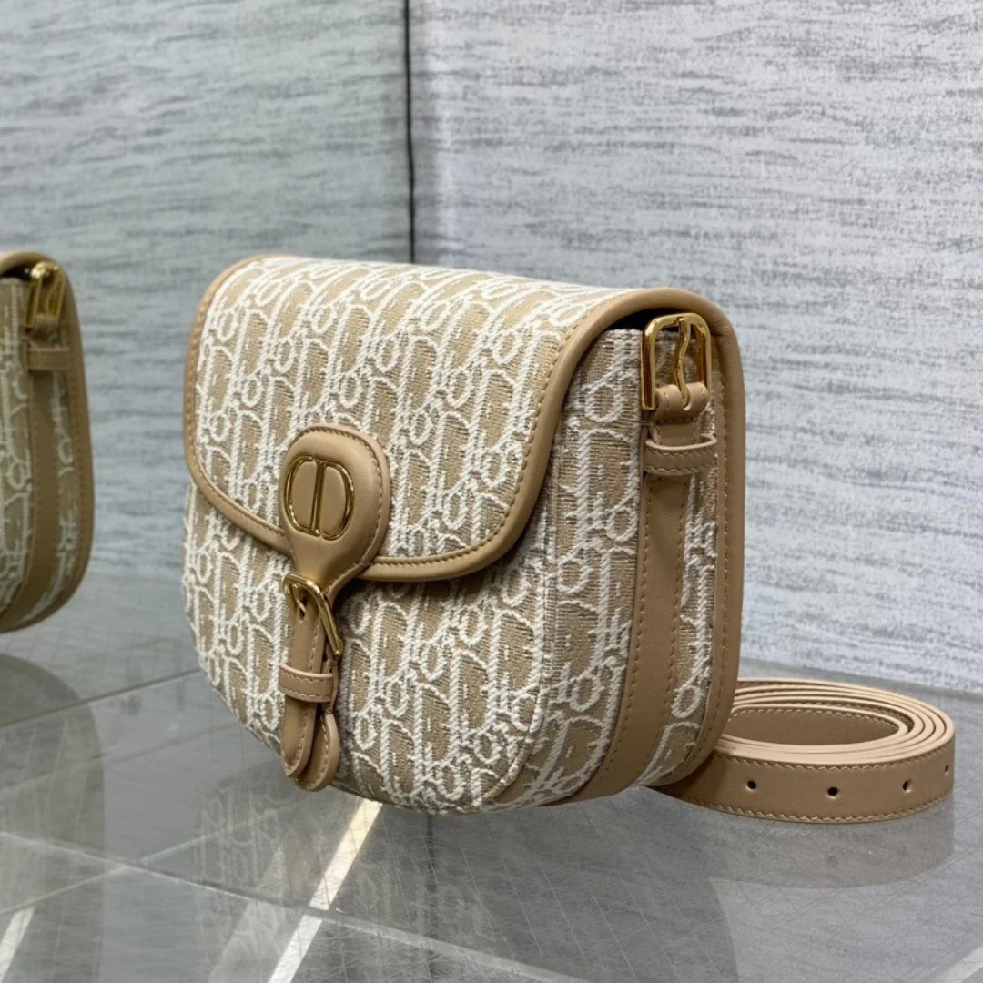 DIOR BOBBY MITTLERE TASCHE