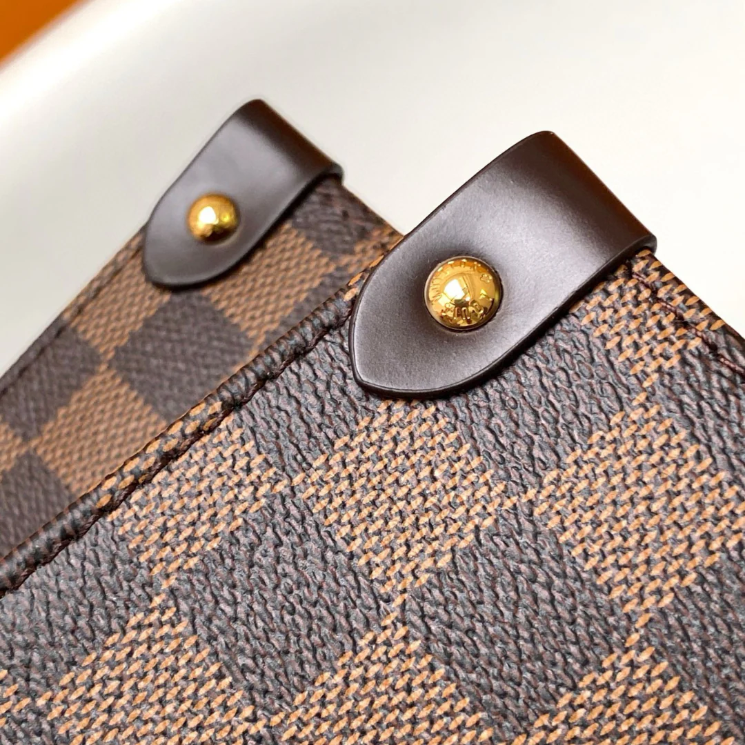 LOUIS VUITTON – ONTHEGO MM TASCHE