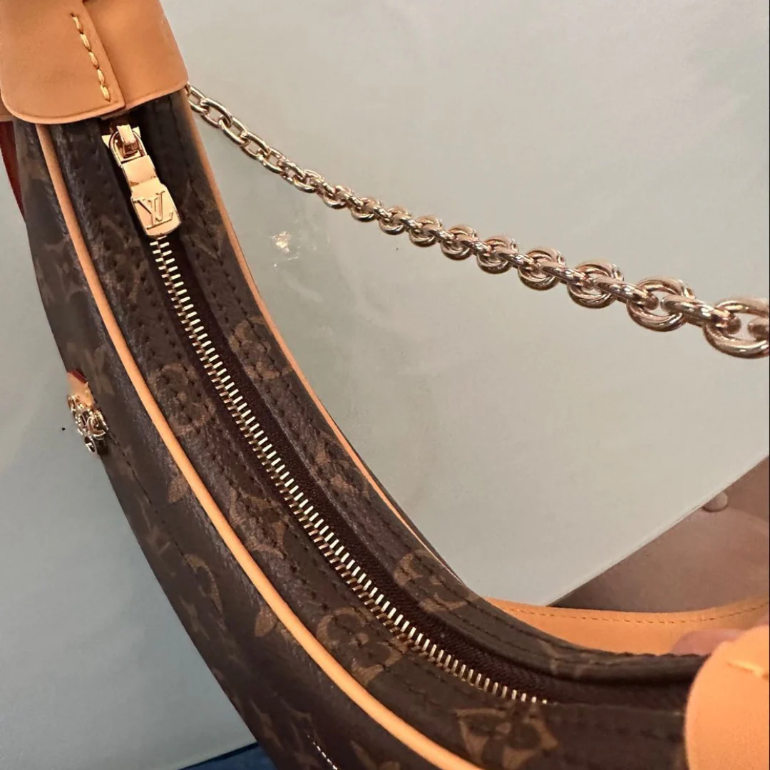 LOUIS VUITTON – COOKIE BB TASCHE