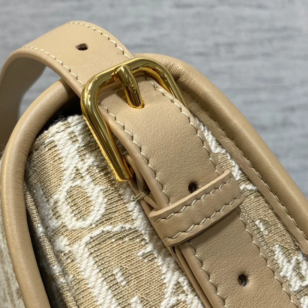 DIOR BOBBY MITTLERE TASCHE