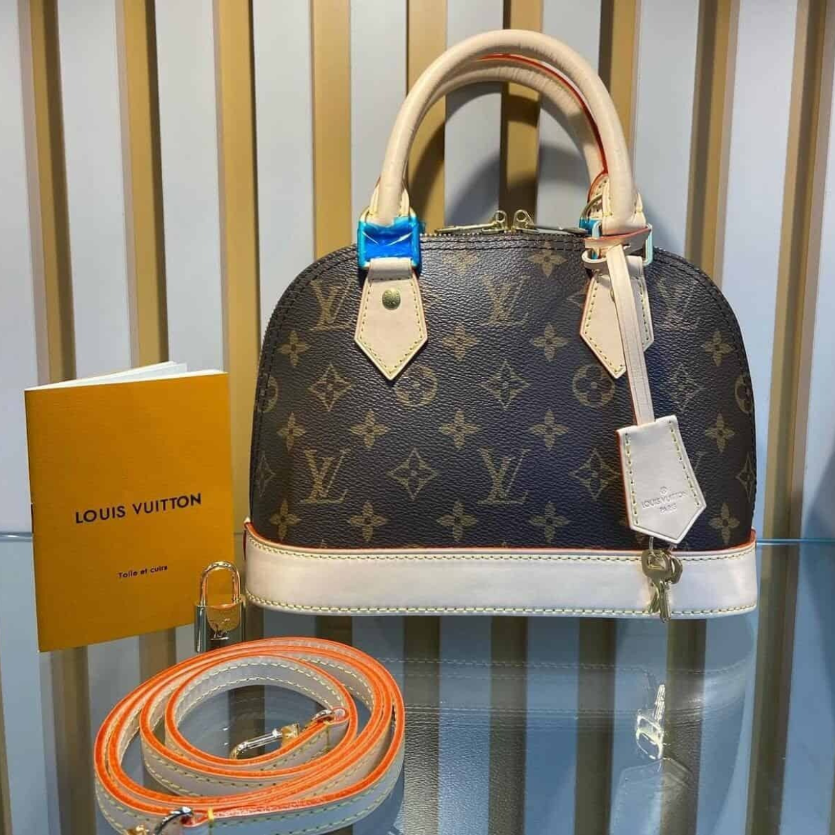 LOUIS VUITTON ALMA BB TASCHE
