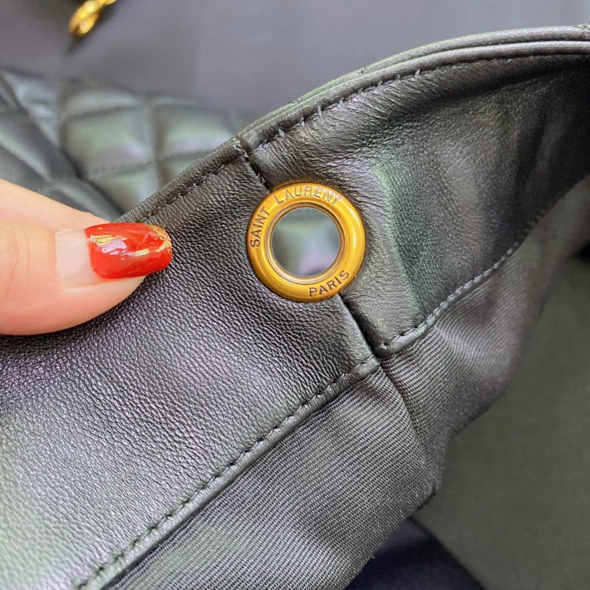 ICARE AUS GESTEPPTEM LAMMFELL