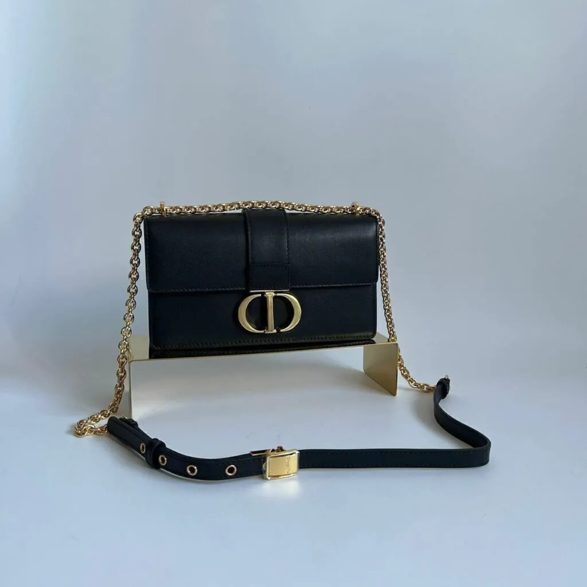 DIOR 30 MONTAIGNE OST-WEST-TASCHE MIT KETTE