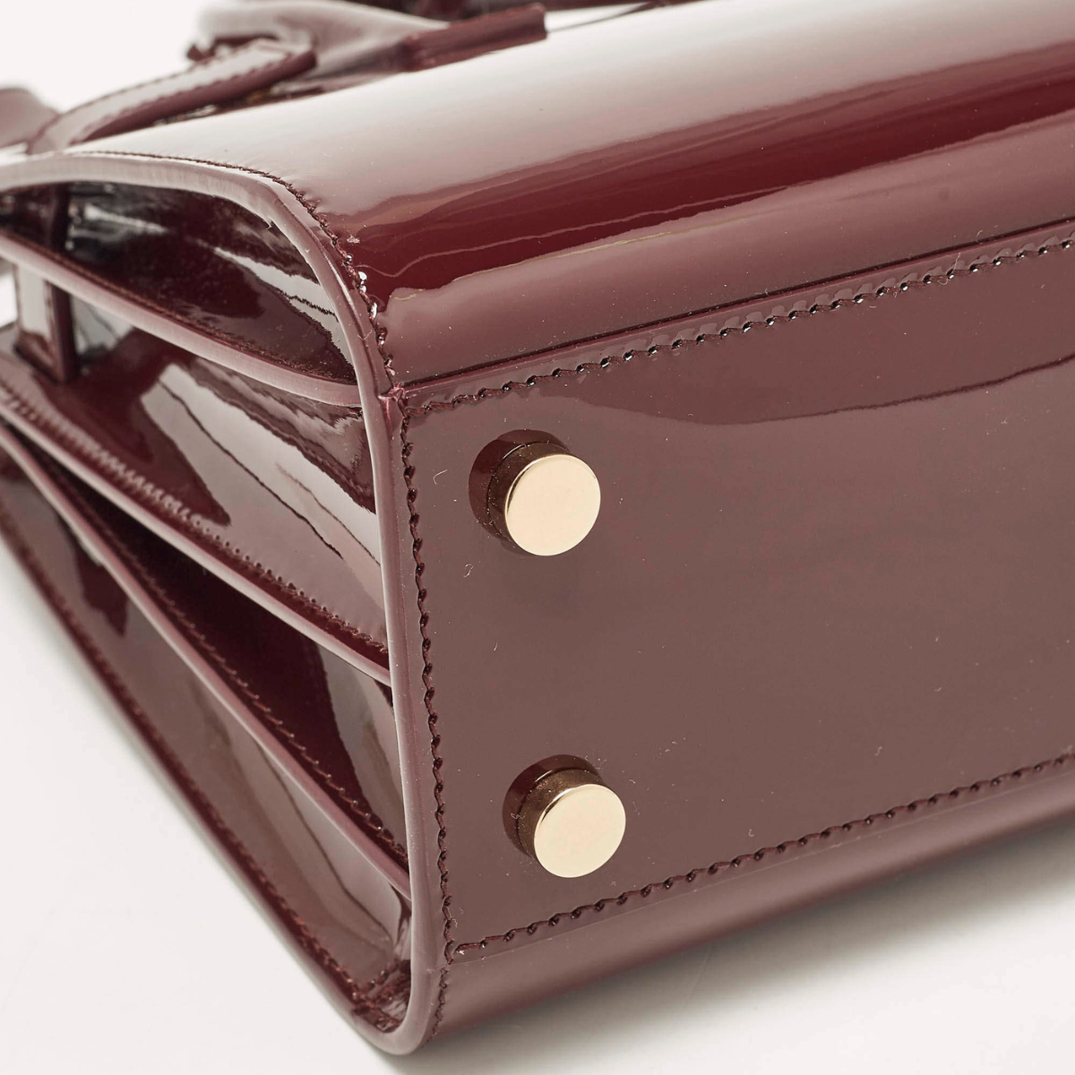 YVES SAINT LAURENT NANO DAY BAG IN PATENT LEATHER