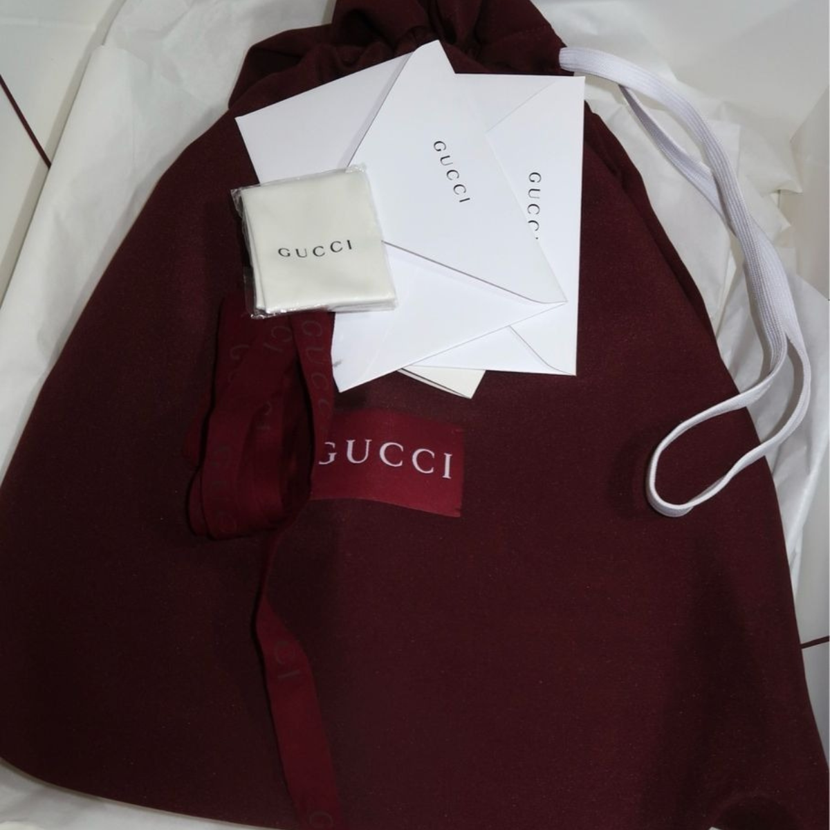 GUCCI JACKIE 1961 BORDEAUX & GUINEVERE PUMPENSET
