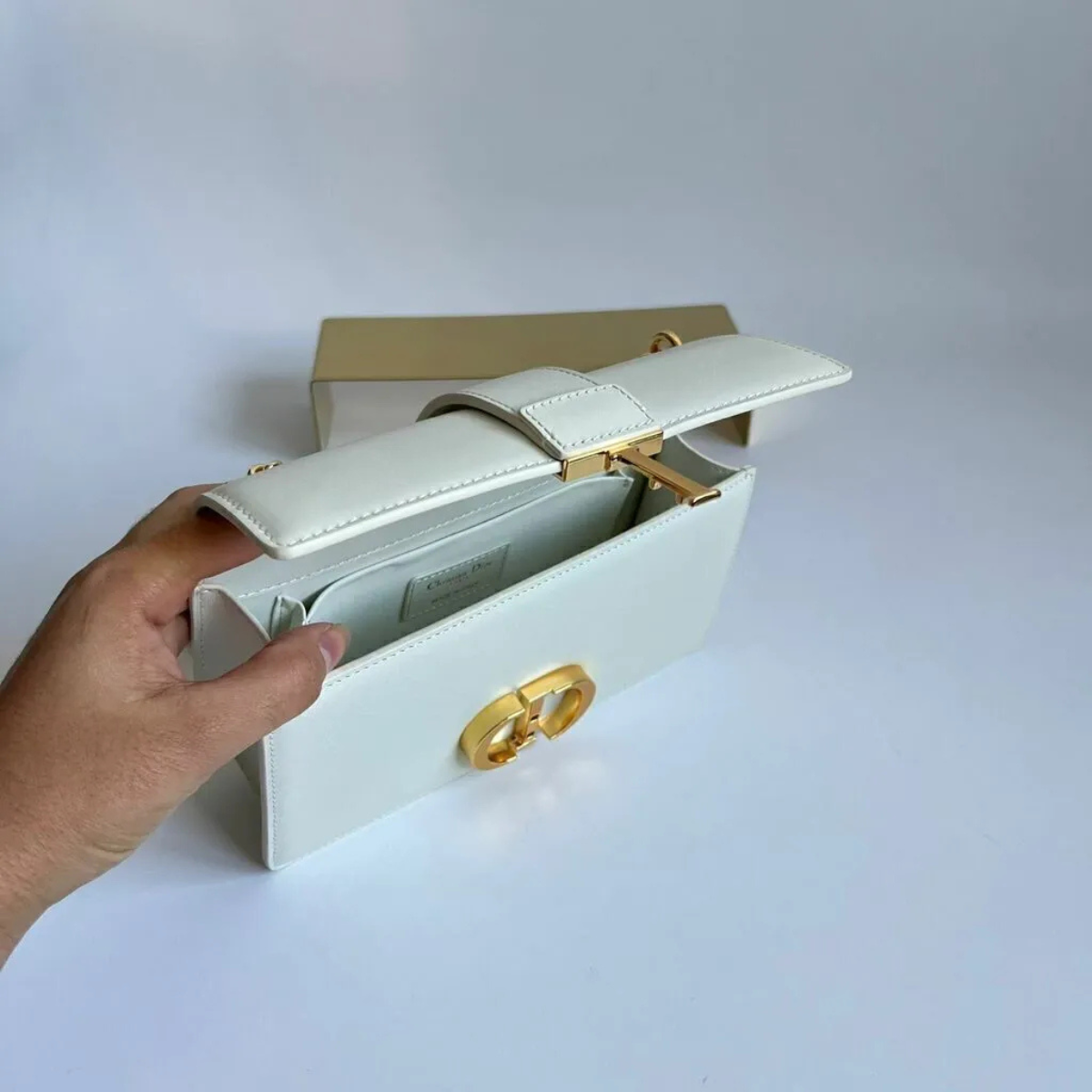 DIOR 30 MONTAIGNE OST-WEST-TASCHE MIT KETTE