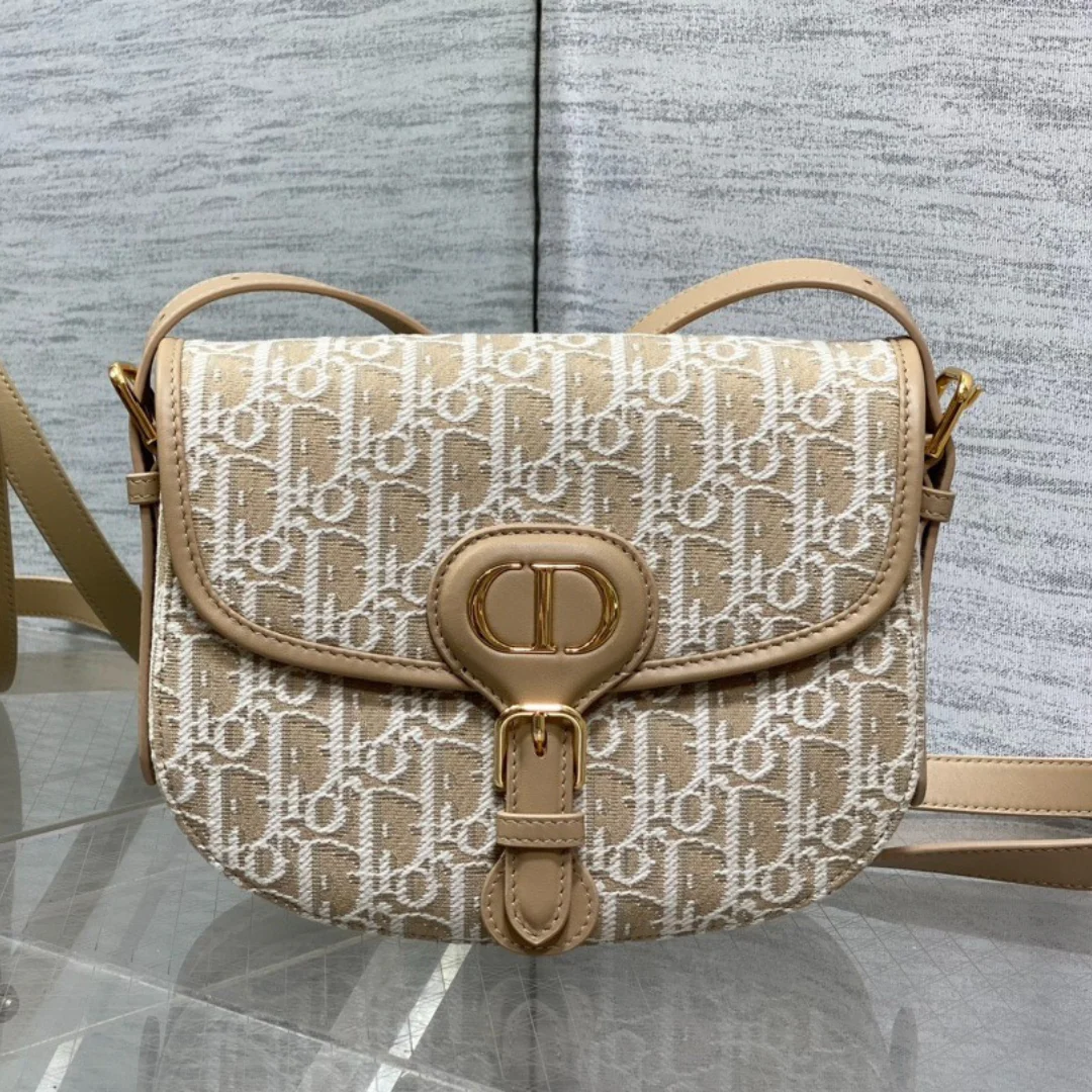 DIOR BOBBY MITTLERE TASCHE